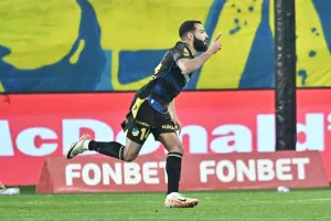 ΑΕΛ-ΑΠΟΕΛ: "Χ"ωρίς νικητή και... συγκατοίκηση στην κορυφή (Φώτος)
