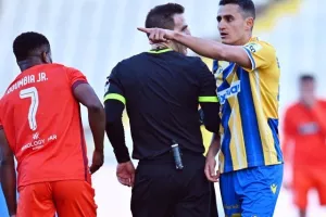 ΑΠΟΕΛ-Καρμιώτισσα: Ξέσπασε στο Β’ ημίχρονο και κράτησε το +4