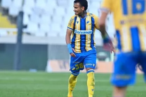 ΑΠΟΕΛ-Καρμιώτισσα: Ξέσπασε στο Β’ ημίχρονο και κράτησε το +4