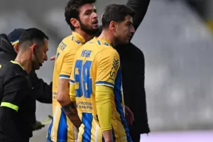 ΑΠΟΕΛ-Καρμιώτισσα: Ξέσπασε στο Β’ ημίχρονο και κράτησε το +4