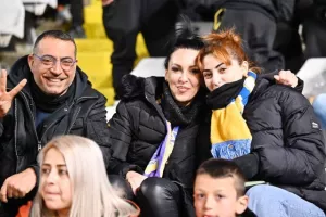 ΑΠΟΕΛ - ΑΕΚ: Ματσάρα με τέσσερα γκολ, έντονες συγκινήσεις και "Χ"ωρίς νικητή (Φώτος)