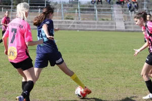 ΑΕΖ Χρυσομηλιά - Λακατάμια FC (φωτορεπορτάζ)