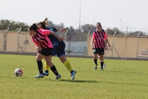 ΑΕΖ Χρυσομηλιά - Λακατάμια FC (φωτορεπορτάζ)
