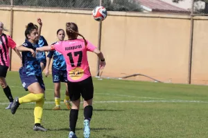 ΑΕΖ Χρυσομηλιά - Λακατάμια FC (φωτορεπορτάζ)