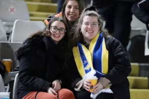 ΑΠΟΕΛ - ΑΕΚ: Ματσάρα με τέσσερα γκολ, έντονες συγκινήσεις και "Χ"ωρίς νικητή (Φώτος)