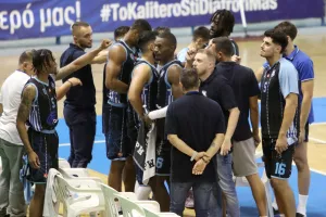 Νίκη για Απόλλων 