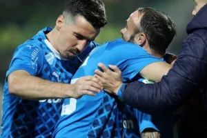 ΑΕΚ-Απόλλων: Έσπασε... το αήττητο του Μπεν Σιμόν!