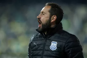 Θα... αιφνιδιάσει ή όχι με Ανόρθωση;