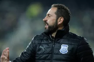 ΑΕΚ-Απόλλων: Έσπασε... το αήττητο του Μπεν Σιμόν!