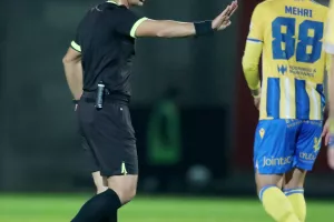 Δόξα-ΑΠΟΕΛ: Πήρε την... ουσία και την πρωτιά (Φώτος)