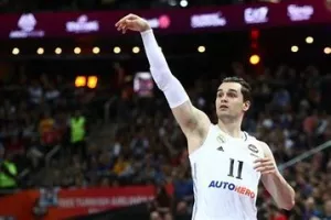 Σούπερ σταρ προβάρει τα πράσινα