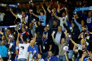 Για αυτούς!