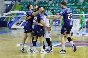 Ομόνοια– Kuutio Homes Παφιακός: Πρασινίζει... ο τίτλος! (φώτος)