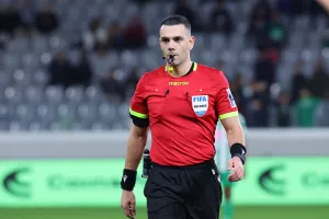 Δανία ο Μενέλαος και ακόμη δύο