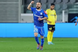 Απόλλων - ΑΕΛ: Ντέρμπι με τα ΟΛΑ του και... γαλάζια πρόκριση! (Φώτος)