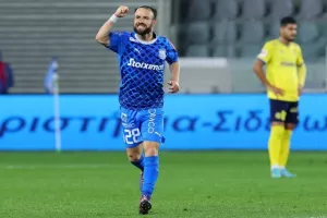 Απόλλων - ΑΕΛ: Ντέρμπι με τα ΟΛΑ του και... γαλάζια πρόκριση! (Φώτος)