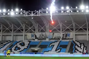 Απόλλων - ΑΕΛ: Ντέρμπι με τα ΟΛΑ του και... γαλάζια πρόκριση! (Φώτος)