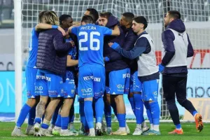 Απόλλων - ΑΕΛ: Ντέρμπι με τα ΟΛΑ του και... γαλάζια πρόκριση! (Φώτος)