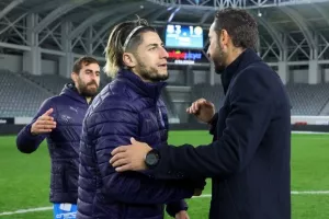 Απόλλων - ΑΕΛ: Ντέρμπι με τα ΟΛΑ του και... γαλάζια πρόκριση! (Φώτος)
