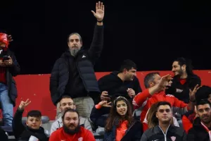 (Φωτορεπορτάζ) Ο κόσμος της Νέας Σαλαμίνας στο "Αμμόχωστος"