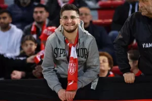 (Φωτορεπορτάζ) Ο κόσμος της Νέας Σαλαμίνας στο "Αμμόχωστος"
