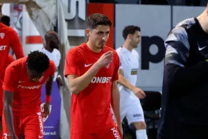 Νέα Σαλαμίνα - Πάφος: Παφίτικη... ραψωδία (Φώτος)