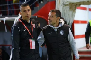 Νέα Σαλαμίνα - Πάφος: Παφίτικη... ραψωδία (Φώτος)