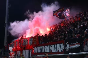 Νέα Σαλαμίνα - Πάφος: Παφίτικη... ραψωδία (Φώτος)