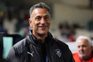 Ομόνοια - Ανόρθωση: Πράσινη ανατροπή με "μαέστρο" Μπεζούς"! (Φώτος)