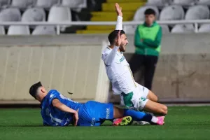 Ομόνοια - Ανόρθωση: Πράσινη ανατροπή με "μαέστρο" Μπεζούς"! (Φώτος)