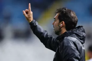 Ομόνοια - Ανόρθωση: Πράσινη ανατροπή με "μαέστρο" Μπεζούς"! (Φώτος)