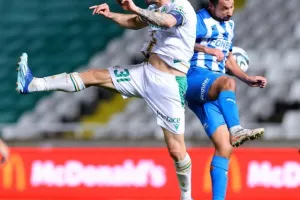 Ομόνοια - Ανόρθωση: Πράσινη ανατροπή με "μαέστρο" Μπεζούς"! (Φώτος)
