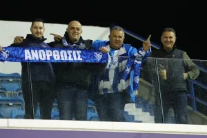 Ανόρθωση - Απόλλων: Μεγάλη νίκη με 10 παίκτες και... κλείδωσε εξάδα (Φώτος)