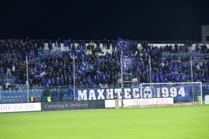 Ανόρθωση - Απόλλων: Μεγάλη νίκη με 10 παίκτες και... κλείδωσε εξάδα (Φώτος)