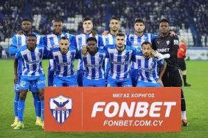 Ανόρθωση - Απόλλων: Μεγάλη νίκη με 10 παίκτες και... κλείδωσε εξάδα (Φώτος)