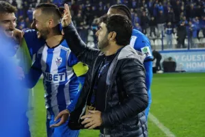 Ανόρθωση - Απόλλων: Μεγάλη νίκη με 10 παίκτες και... κλείδωσε εξάδα (Φώτος)