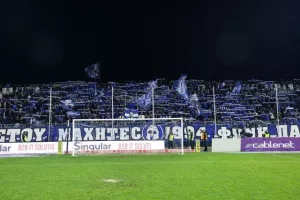 Ανόρθωση - Απόλλων: Μεγάλη νίκη με 10 παίκτες και... κλείδωσε εξάδα (Φώτος)