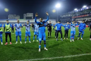 Ανόρθωση - Απόλλων: Μεγάλη νίκη με 10 παίκτες και... κλείδωσε εξάδα (Φώτος)