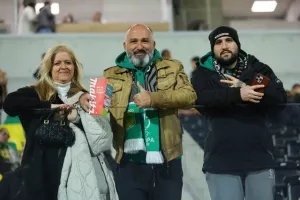 ΑΕΚ - Ανόρθωση: "Κιτρινοπράσινο" το ντέρμπι με... Πέρε Πονς (Φώτος)