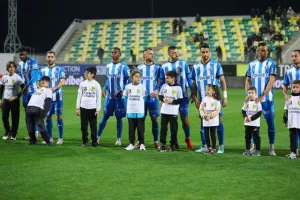 ΑΕΚ - Ανόρθωση: "Κιτρινοπράσινο" το ντέρμπι με... Πέρε Πονς (Φώτος)