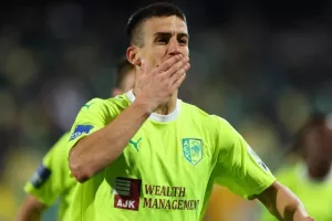 ΑΕΚ - Ανόρθωση: "Κιτρινοπράσινο" το ντέρμπι με... Πέρε Πονς (Φώτος)