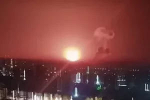 Μεγάλες εκρήξεις στα νότια προάστια της Δαμασκού - Καταρρίφθηκαν ισραηλινοί πύραυλοι