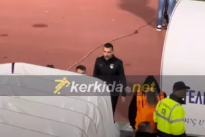 Αποδοκιμασίες σε Καρσέδο (Βίντεο Kerkida)