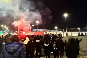 Οι Απολλωνίστες... στα κάγκελα και αποθέωση στους παίκτες! (Φώτος/Βίντεο Kerkida)