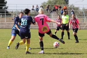 ΑΕΖ Χρυσομηλιά - Λακατάμια FC (φωτορεπορτάζ)