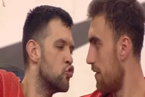 Επικός ο μπασκετικός Ολυμπιακός με πρωταγωνιστές "Παπ" και "Μίλου"