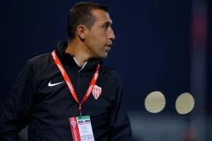 Νέα Σαλαμίνα-ΑΕΖ: Ισοπαλία με (χ)αμένη την ομάδα του Ζακακίου (φώτος)