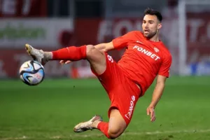 Νέα Σαλαμίνα-ΑΕΖ: Ισοπαλία με (χ)αμένη την ομάδα του Ζακακίου (φώτος)