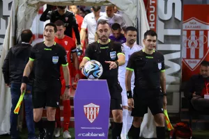  Νέα Σαλαμίνα-Οθέλλος: Μοιρασιά… στο "Αμμόχωστος-Επιστροφή" (φώτος)