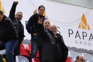 Οθέλλος - Δόξα: Όλα... μηδέν (φώτος)